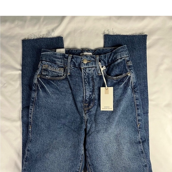 Good American Good Classic Raw Hem Jeans 10/30 NWT - Picture 4 of 8